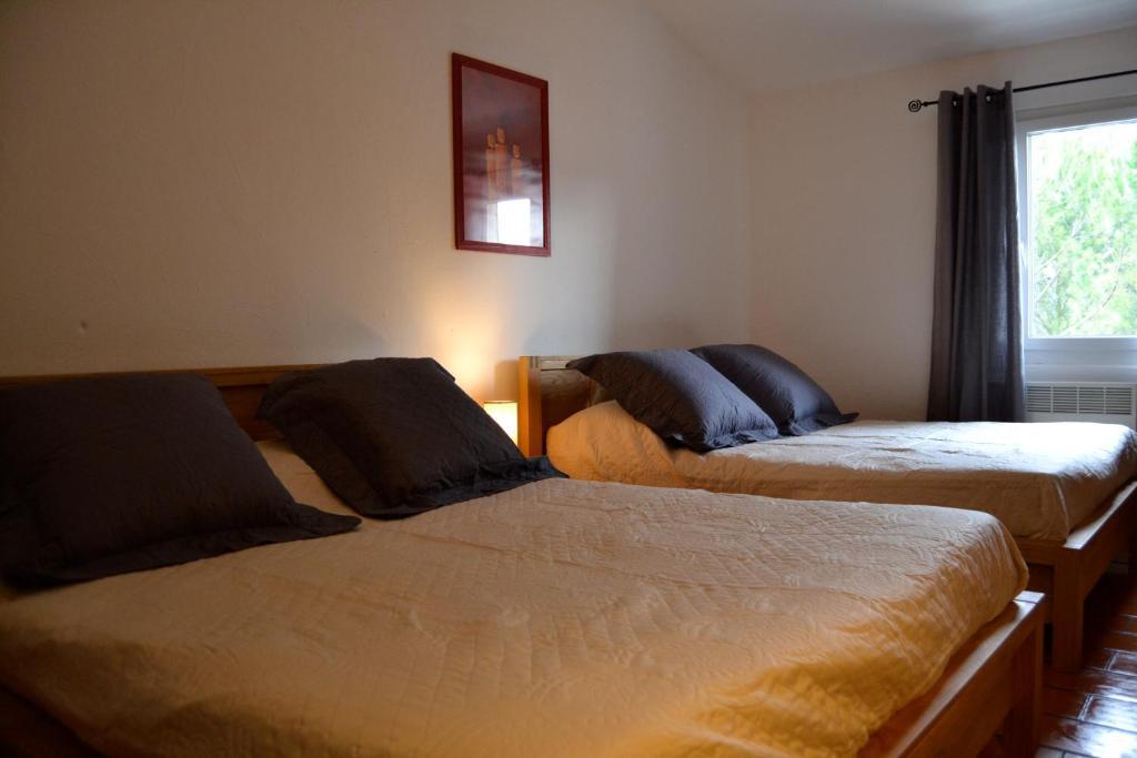 Auberge D'Anais Entrechaux Bagian luar foto