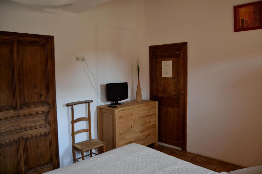 Auberge D'Anais Entrechaux Bagian luar foto