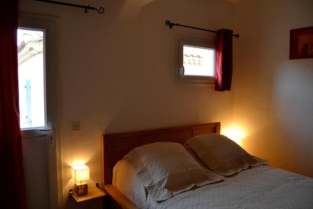 Auberge D'Anais Entrechaux Bagian luar foto